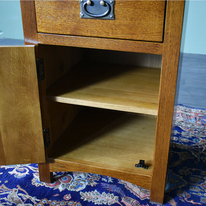 Mission Quarter Sawn Oak 1 Door, 1 Drawer Nightstand - Michael's Cherry (MC-A) - Crafters and Weavers