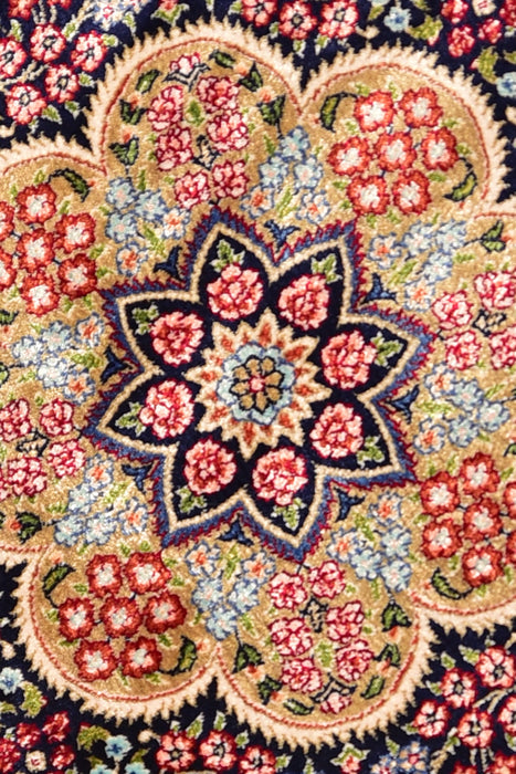 Small Silk Rugs 1.6 Round #202